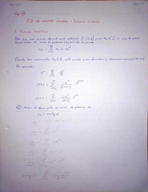 Ecuaciones Diferenciales de cocientes variables solución en series